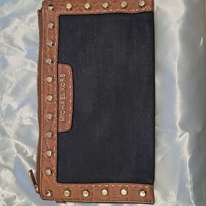 Michael Kors Wristlet